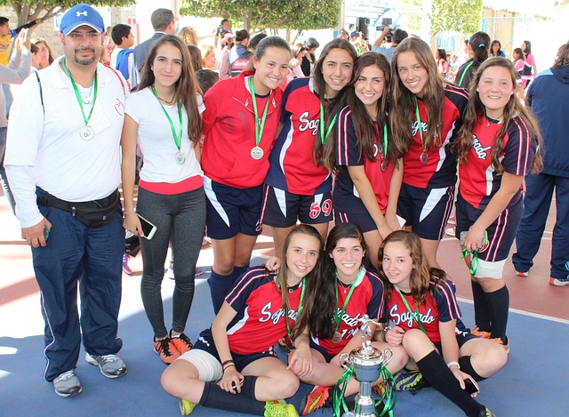 也是雄鹿未 也是雄鹿未