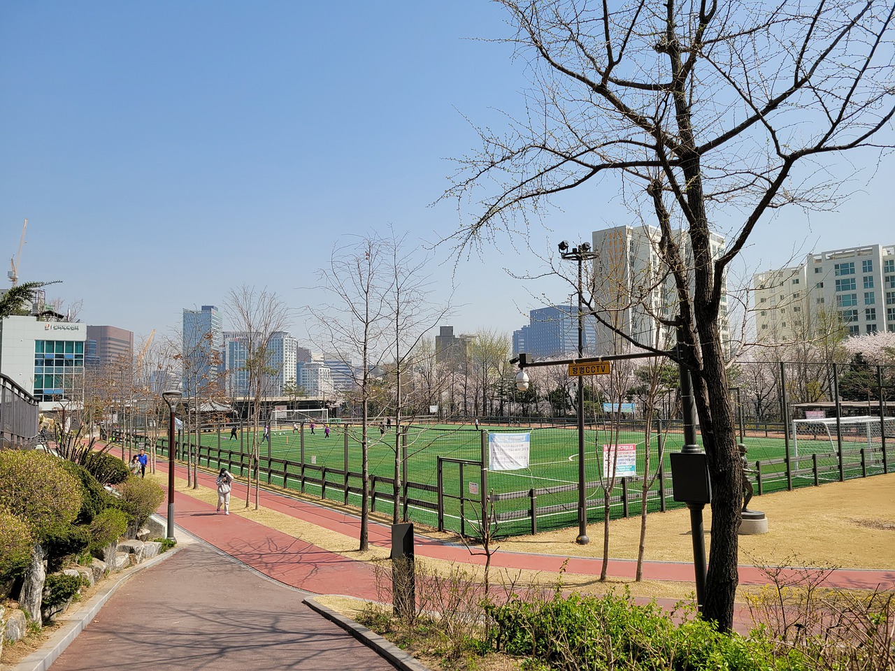 民的安全与 民的安全与